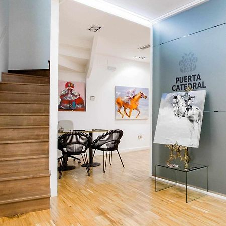 Revitalized Apartment In Historical Building Gérone Extérieur photo
