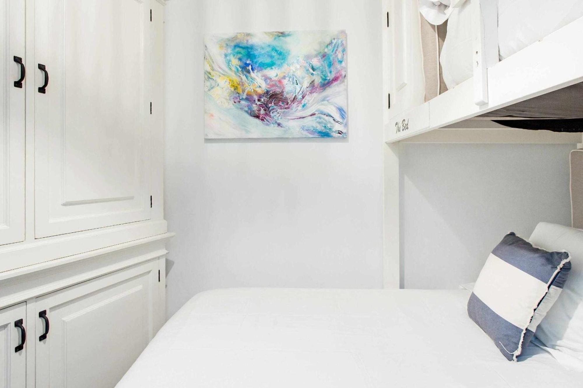 Revitalized Apartment In Historical Building Gérone Extérieur photo
