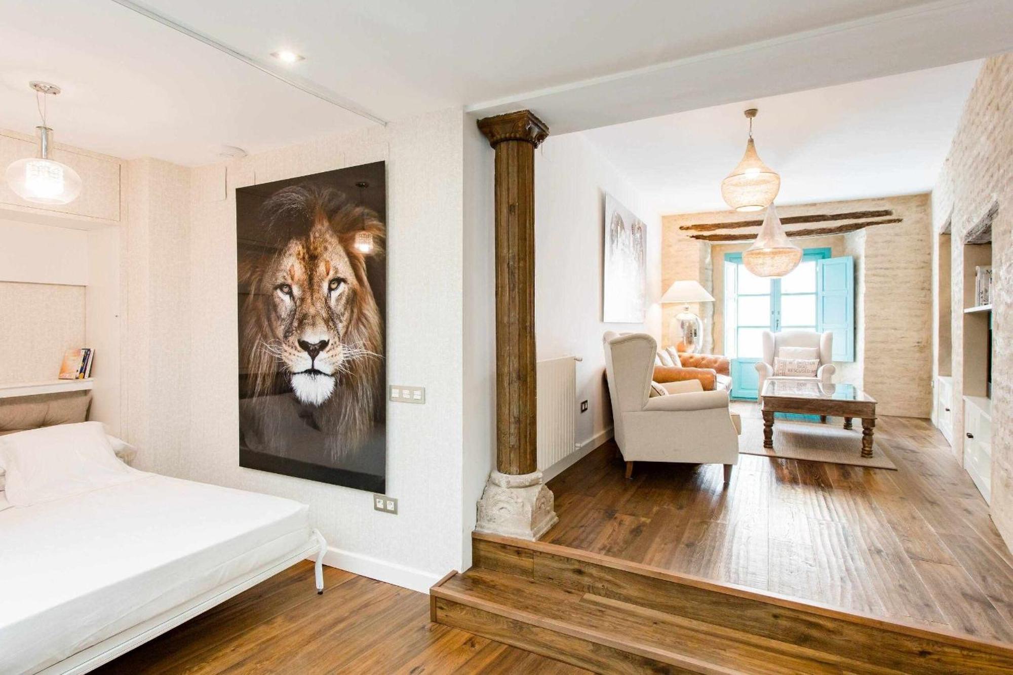Revitalized Apartment In Historical Building Gérone Extérieur photo
